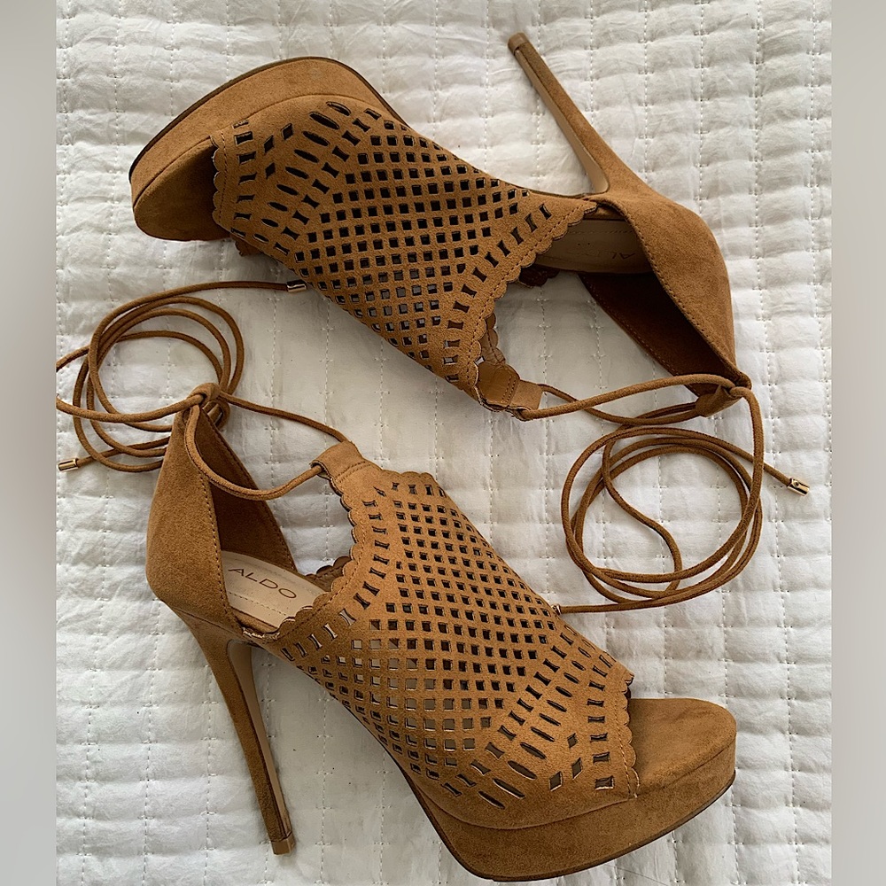 Aldo (9) 5” Riley ankle wrap heels